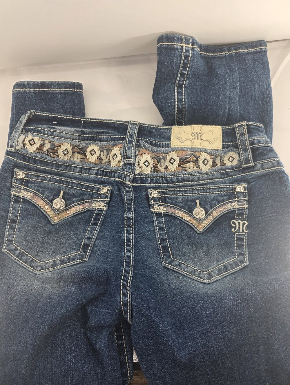 Miss Me Jeans 29  Mid Rise Boot M3793B Inseam 34  Embellished